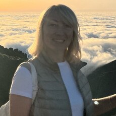 Диана, 53, Урень