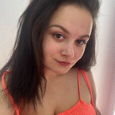 Эвелина, 27, Армянск