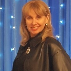 Кира, 51, Калининск