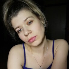 Эльза, 31, Киров (Калужская область)