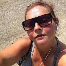 Эвелина, 45, Белогорск (Амурская область)