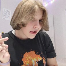 Вика, 24, Новый Уренгой