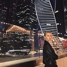 Валерия, 30, Иркутск