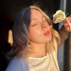 Света, 21, Анадырь