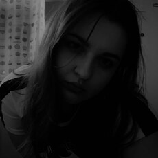 Надя, 19, Углич