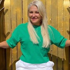 Лиза, 40, Калининград