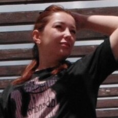 Карина, 40, Саратов