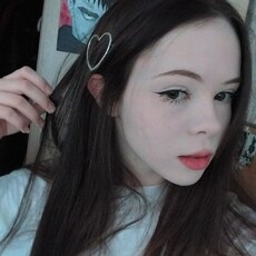 Лариса, 19, Ершов