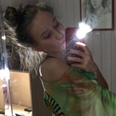 Оля, 29, Новоалександровск