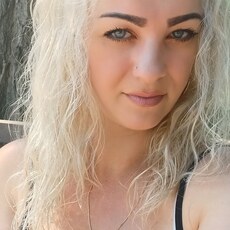 Карина, 37, Новошахтинск