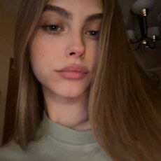 Марина, 22, Омск