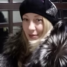 Янина, 49, Кодинск