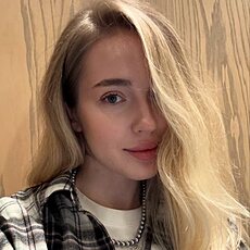 Оля, 31, Трёхгорный