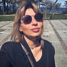 Лена, 37, Санкт-Петербург