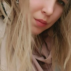 Карина, 27, Приморско-Ахтарск