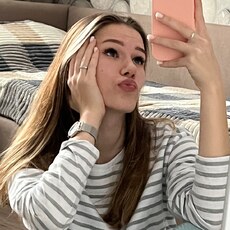 Анна, 20, Чита