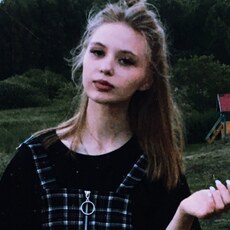 Марина, 21, Тулун