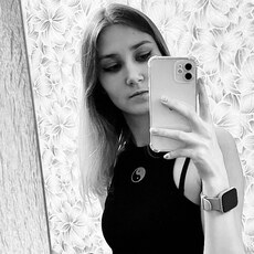 Яна, 20, Суровикино