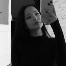 Илона, 21, Северск