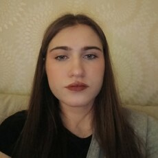 Милана, 20, Новый Уренгой