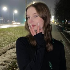 Люба, 23, Орехово-Зуево