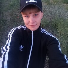 Ника, 30, Волгоград