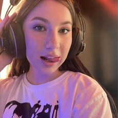 Эльза, 19, Кольчугино