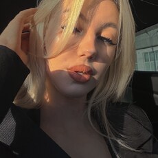 Юля, 20, Таштагол