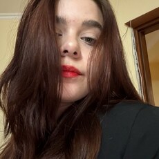 Лариса, 19, Новосибирск