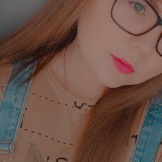 Эля, 21, Трёхгорный