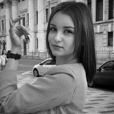 Света, 21, Корсаков