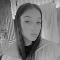 Кира, 24, Лесосибирск