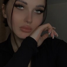 Карина, 20, Москва