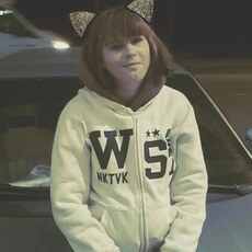 Люба, 21, Ленинск